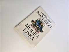 Kam běží modrá liška