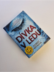 Dívka v ledu