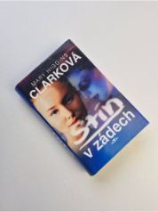 Stín v zádech